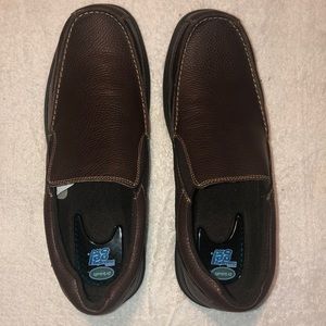 Dr. Scholl’s slip on shoes